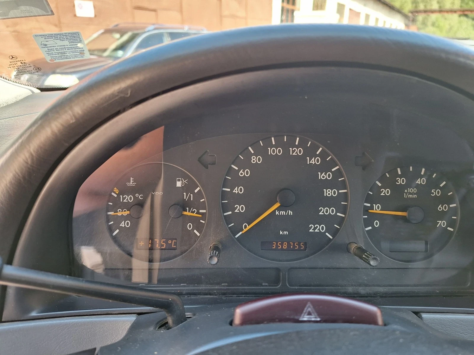 Mercedes-Benz ML 320  - изображение 8