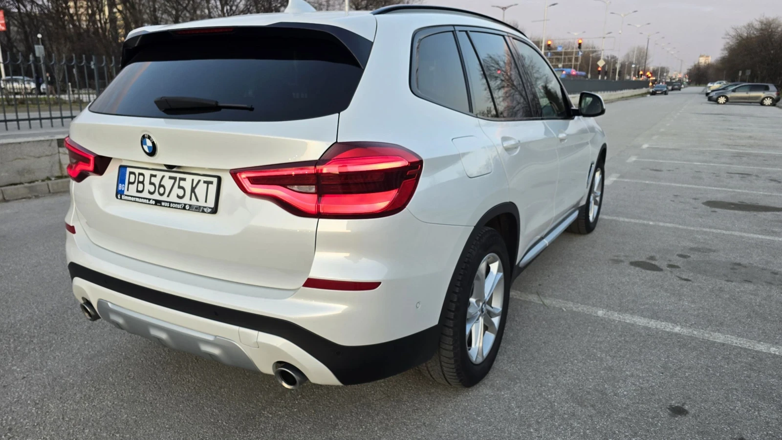 BMW X3 2.0d X-line - изображение 7