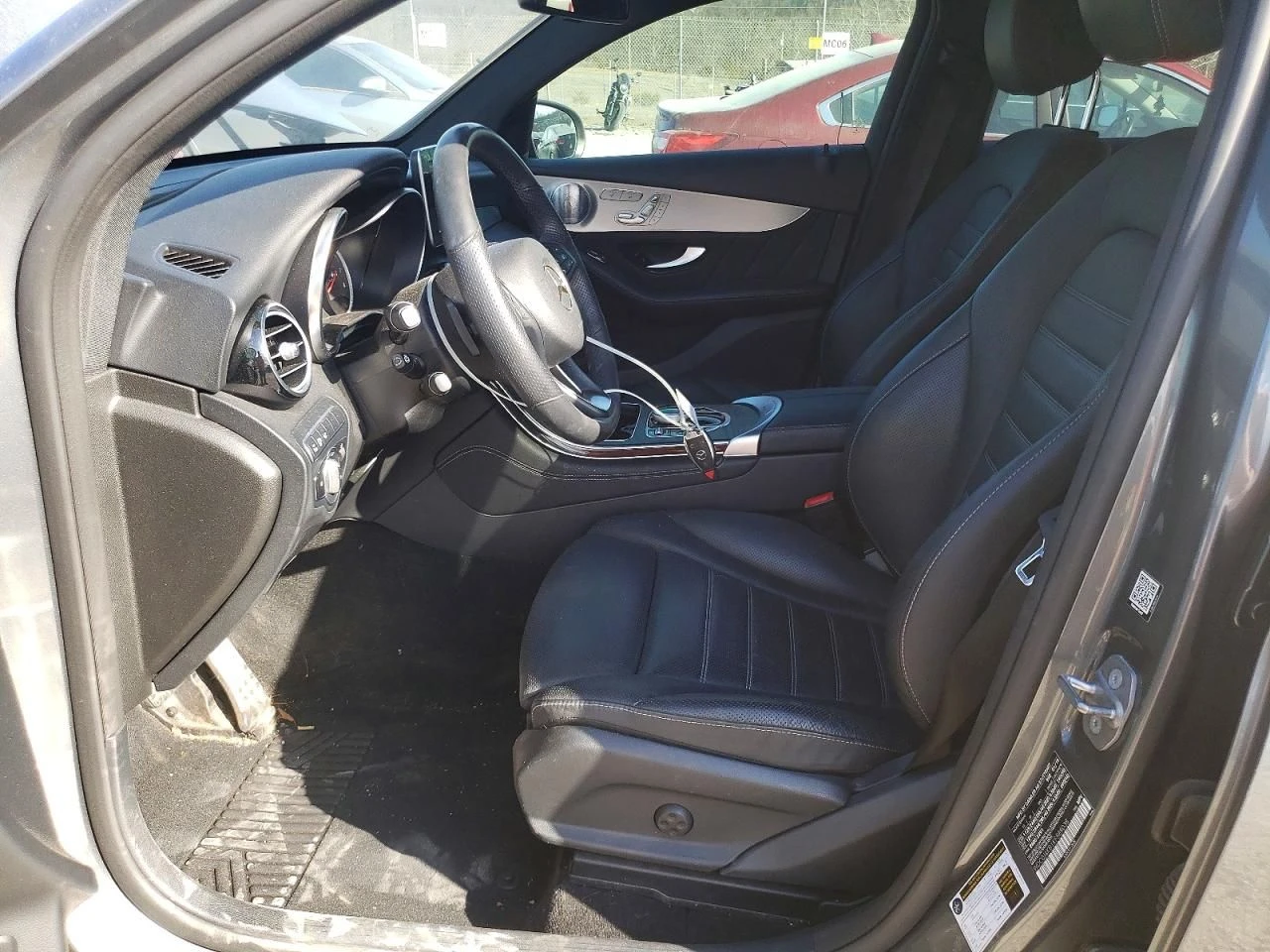 Mercedes-Benz GLE 300, снимка 7 - Автомобили и джипове - 53832067