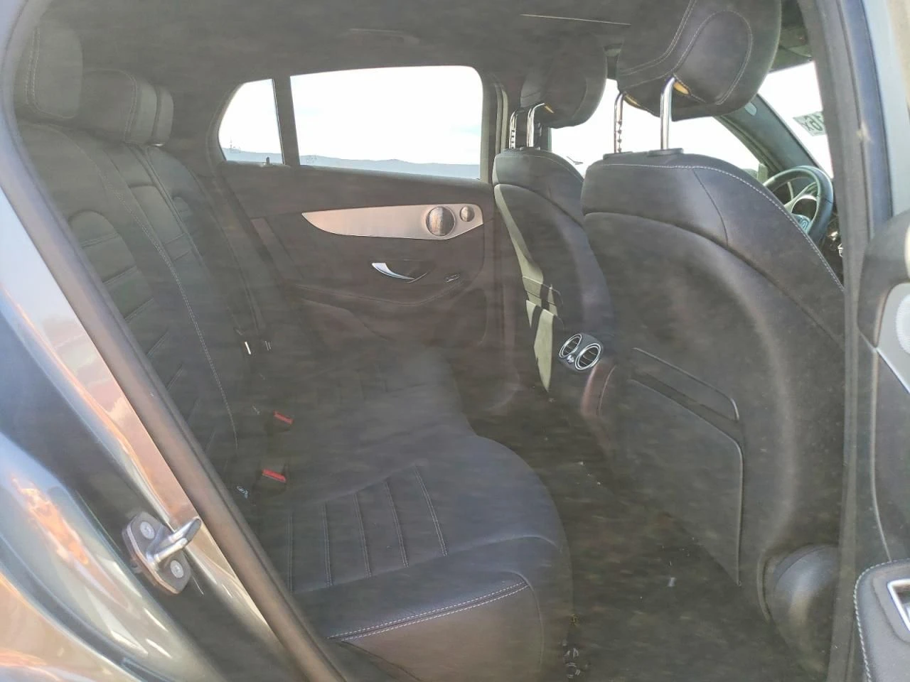 Mercedes-Benz GLE 300, снимка 11 - Автомобили и джипове - 53832067