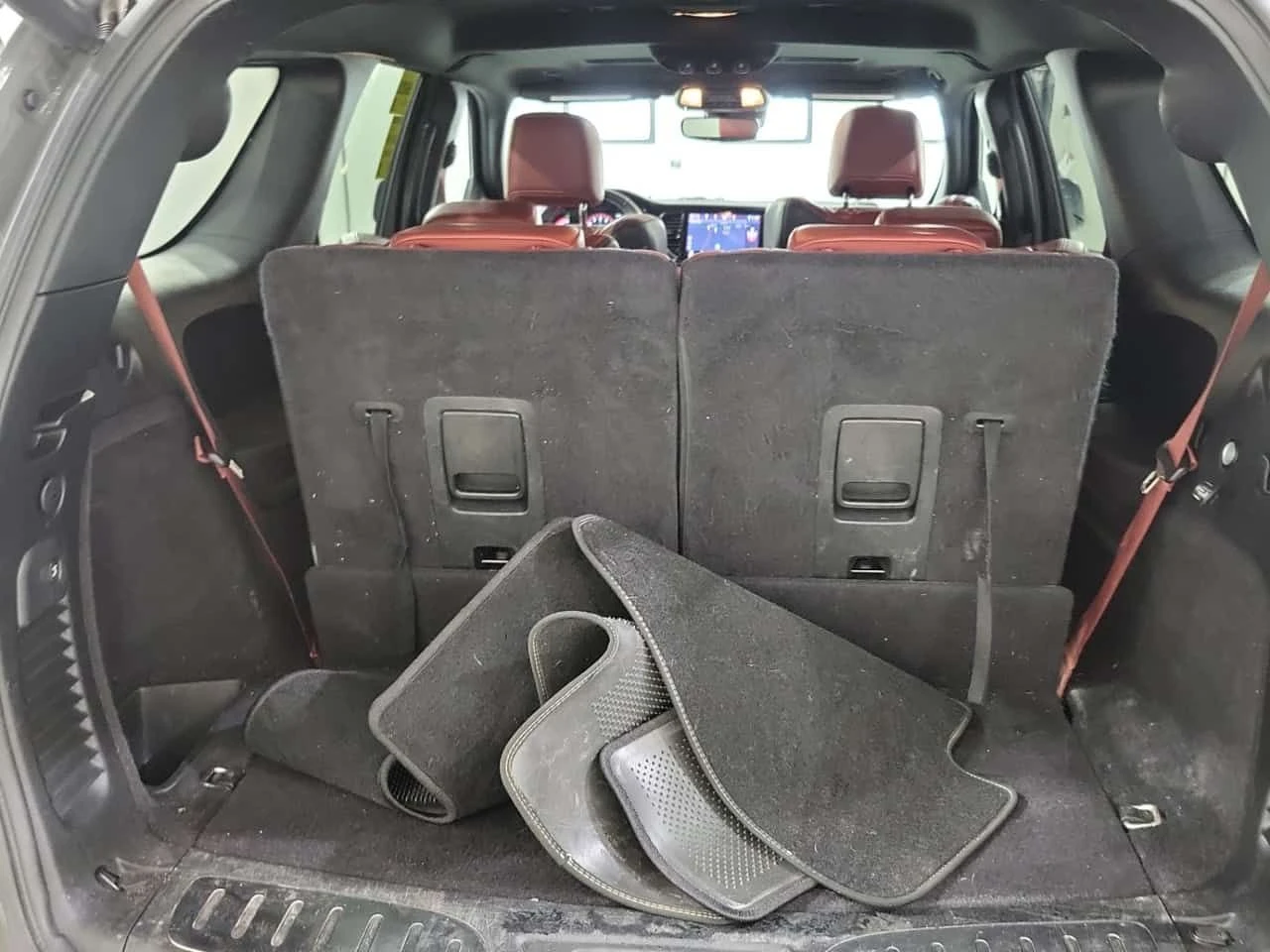 Dodge Durango * SRT 392 PREMIUM * CARFAX * Без инциденти * , снимка 14 - Автомобили и джипове - 54268981