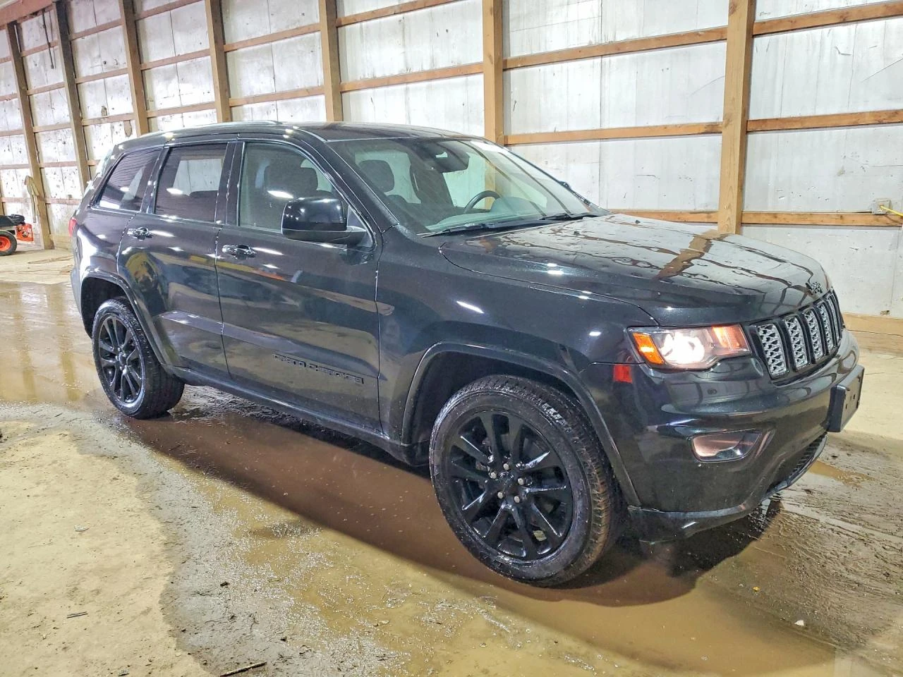 Jeep Grand cherokee 3.6l Laredo, снимка 4 - Автомобили и джипове - 54417455