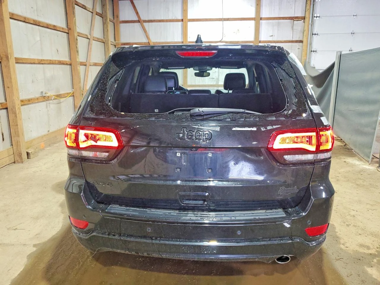 Jeep Grand cherokee 3.6l Laredo, снимка 6 - Автомобили и джипове - 54417455