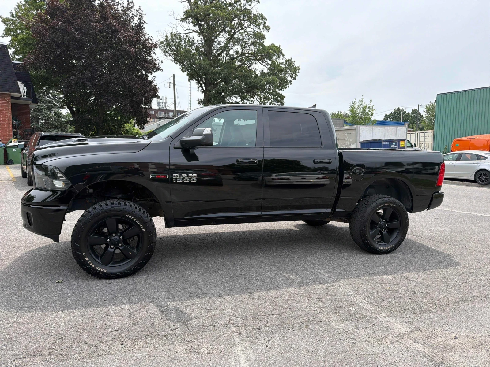 Dodge RAM 1500 SLT /ECODIESEL / PODGREV / KEYLESS / CARFAX, снимка 5 - Автомобили и джипове - 55417498