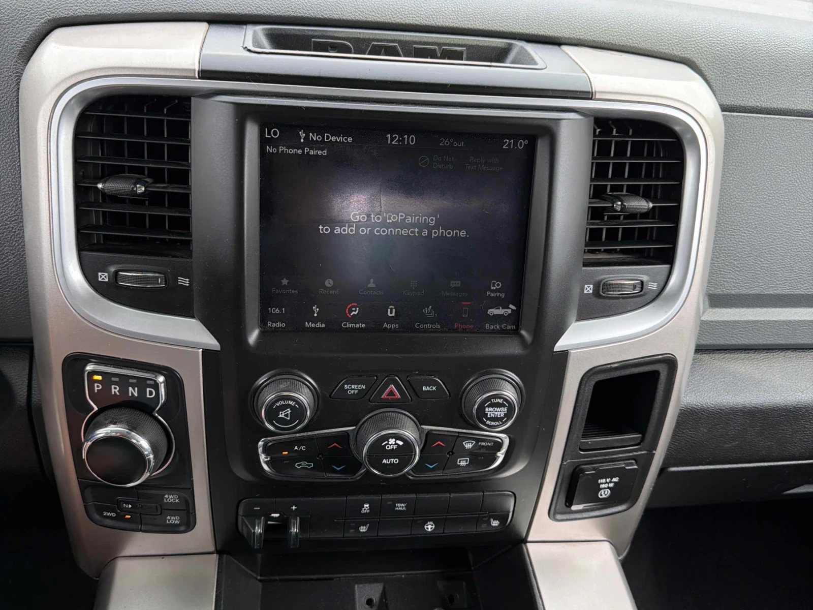 Dodge RAM 1500 SLT /ECODIESEL / PODGREV / KEYLESS / CARFAX, снимка 8 - Автомобили и джипове - 55417498