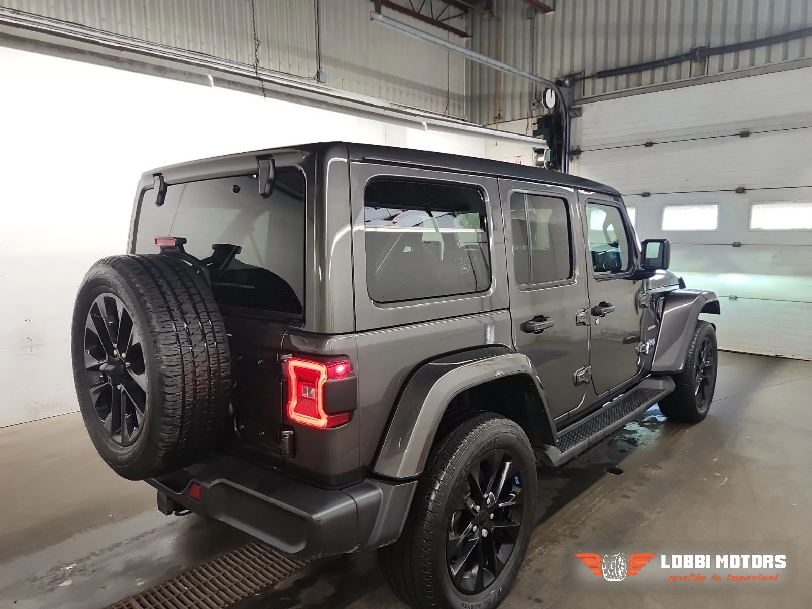 Jeep Wrangler, снимка 3 - Автомобили и джипове - 56098735