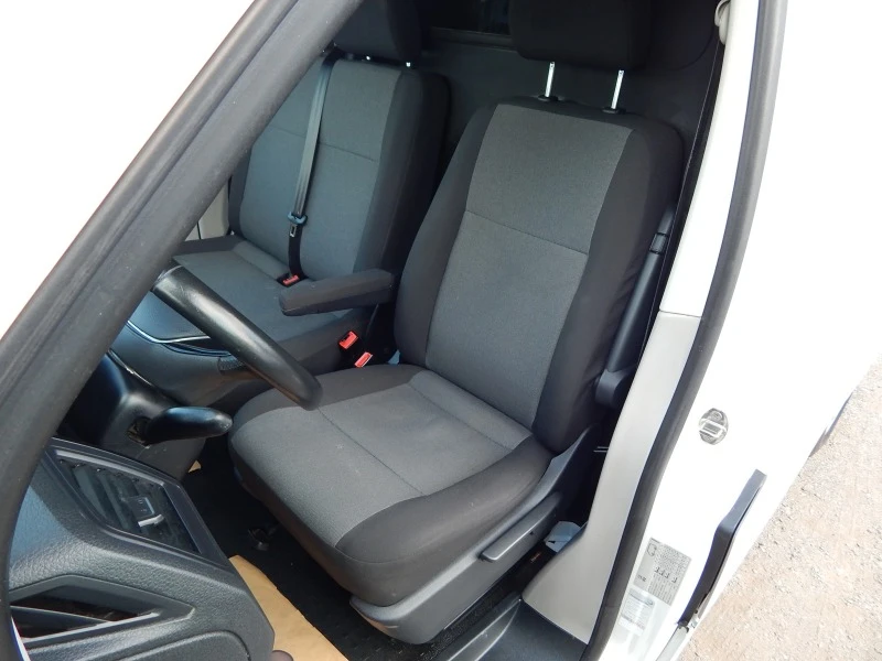 VW Transporter 2.0TDI, снимка 15 - Бусове и автобуси - 46756069