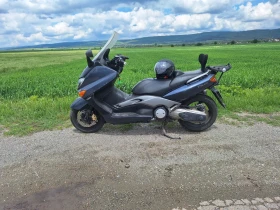  Yamaha T-max