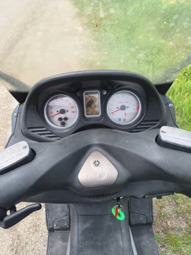 Yamaha T-max | Mobile.bg    2