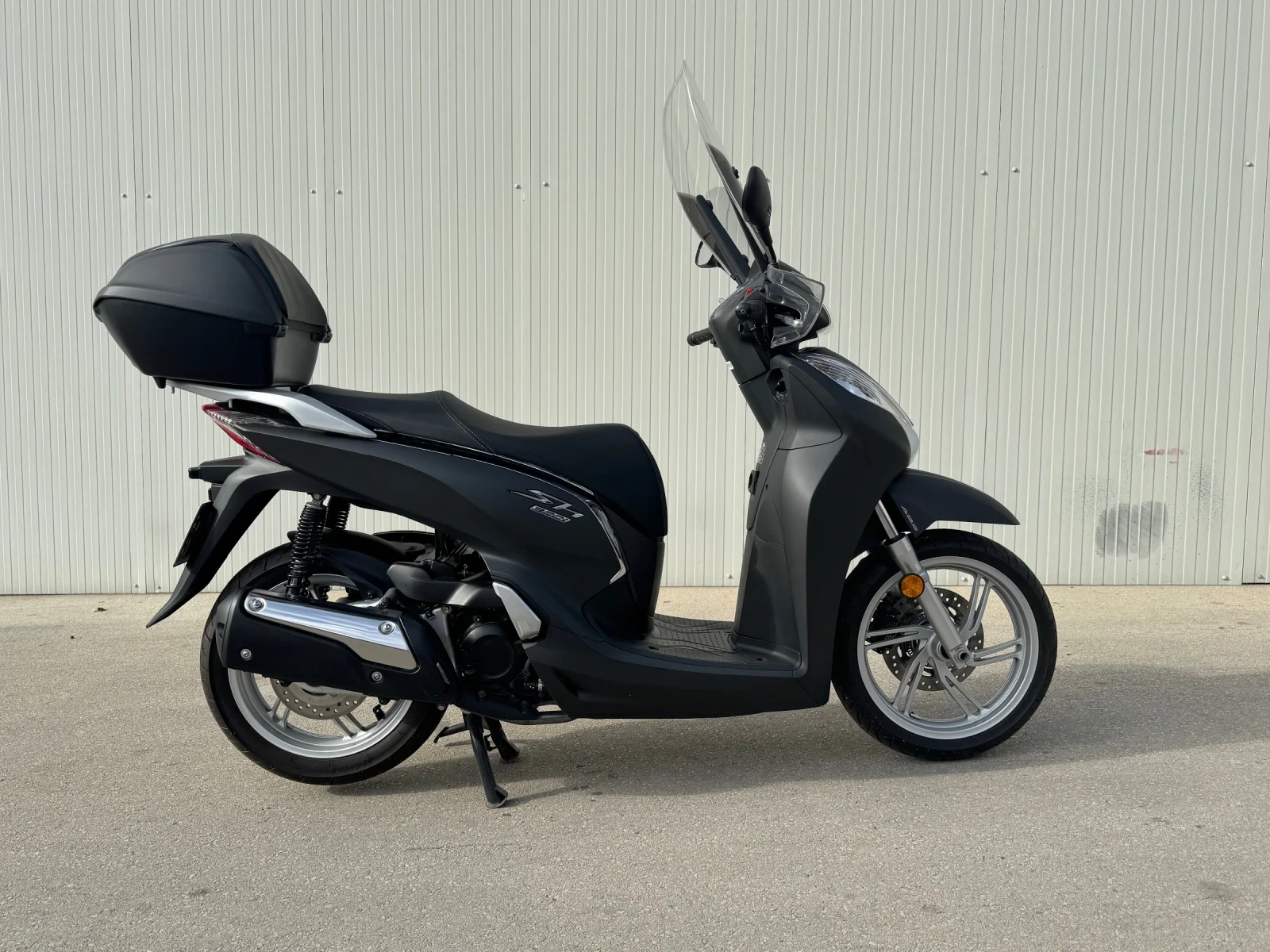 Honda Sh 300А - изображение 2