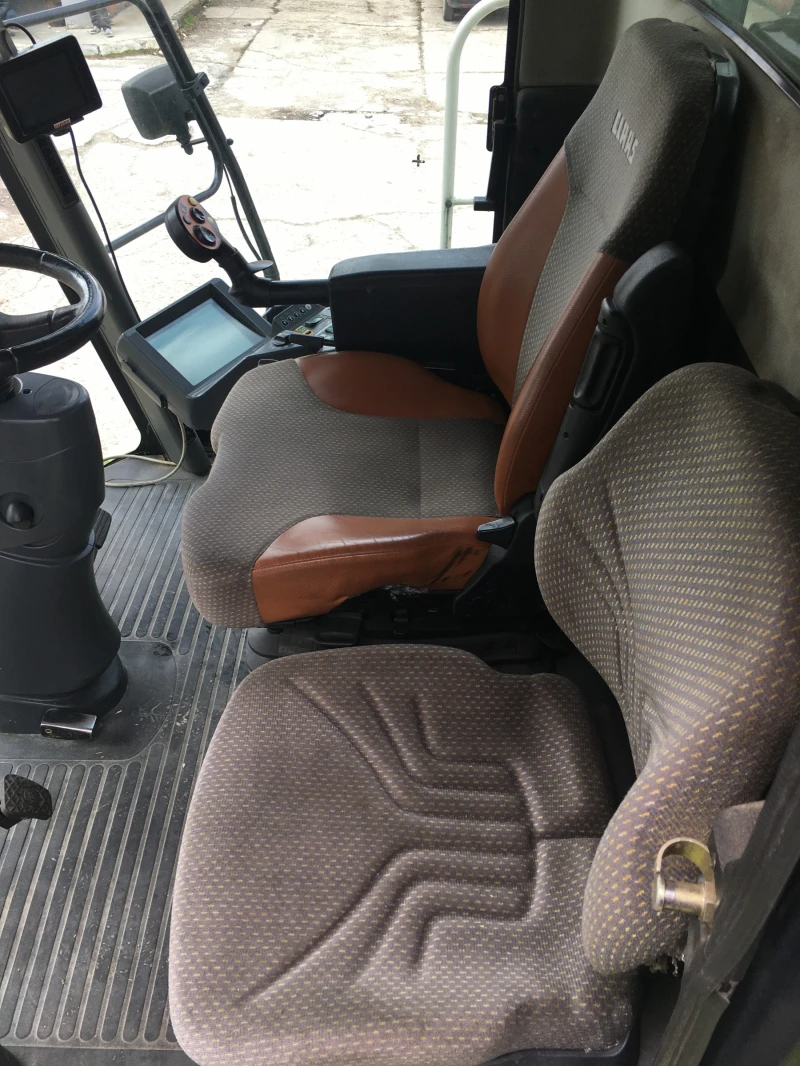 Комбайн Claas  LEXION 580, снимка 6 - Селскостопанска техника - 52453184