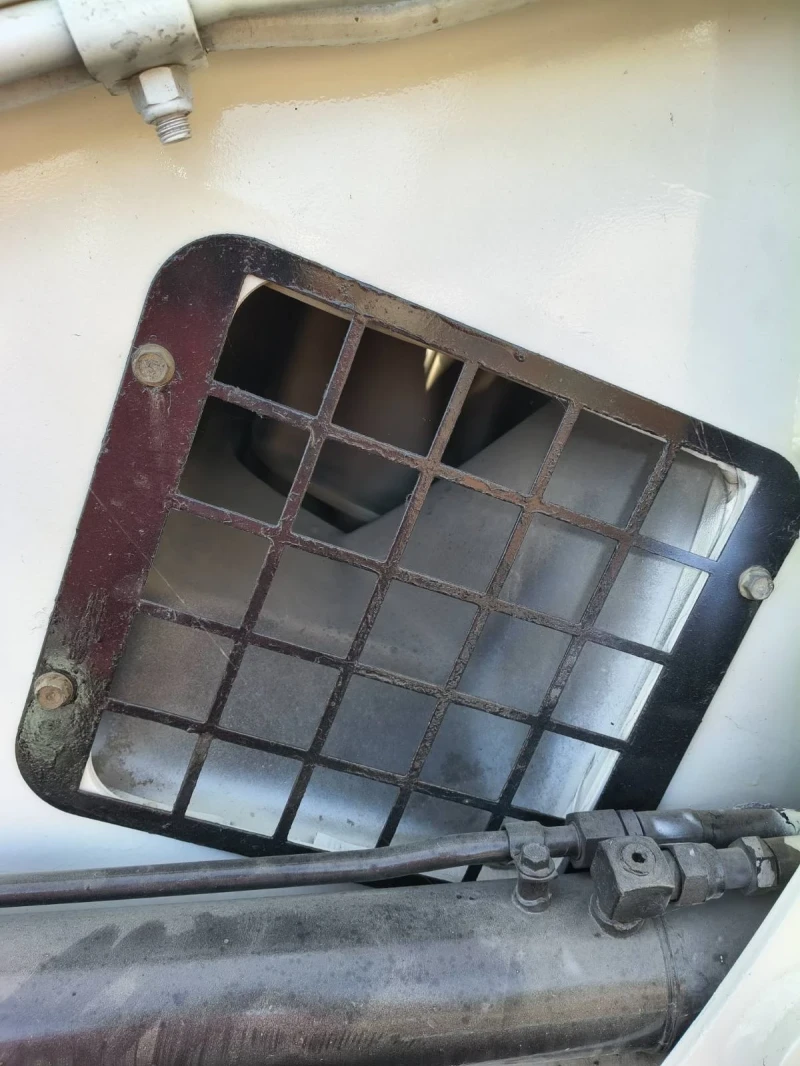 Мини челни товарачи Bobcat 963, снимка 4 - Индустриална техника - 53501990