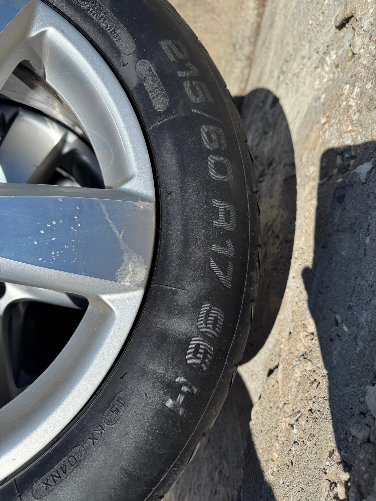    215/60R17  VW Tiguan | Mobile.bg   4