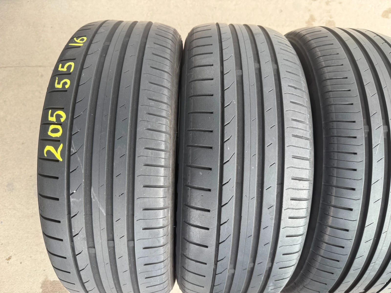Гуми Летни 205/55R16, снимка 2 - Гуми и джанти - 53993450