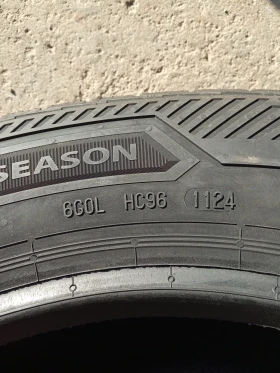 Гуми Всесезонни 215/65R16, снимка 11 - Гуми и джанти - 48960889