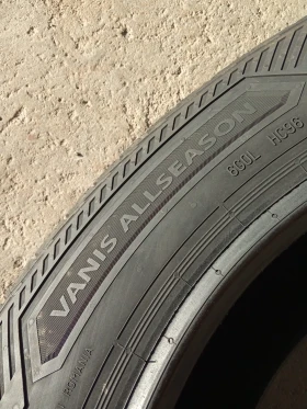 Гуми Всесезонни 215/65R16, снимка 8 - Гуми и джанти - 48960889