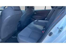 Toyota Corolla 1. 8 HSD Executive, Месечна вноска от 222  , снимка 10