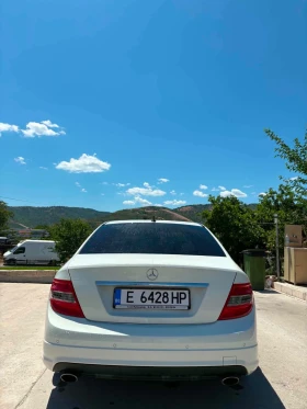 Mercedes-Benz C 300, снимка 5