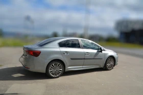 Toyota Avensis * Нов внос * 1.8* Кожен салон* 75000км* , снимка 2