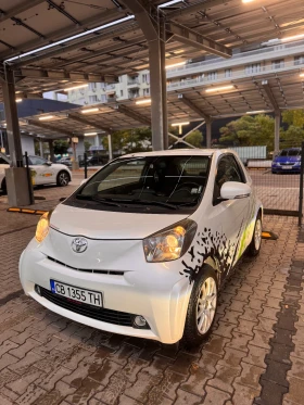  Toyota IQ