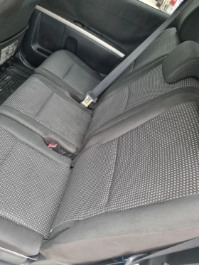 Toyota Corolla verso, снимка 6