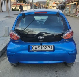 Toyota Aygo, снимка 16 - Автомобили и джипове - 53510365