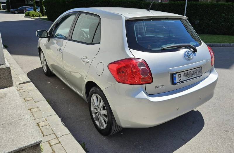 Toyota Auris Последна цена, снимка 4 - Автомобили и джипове - 46993145