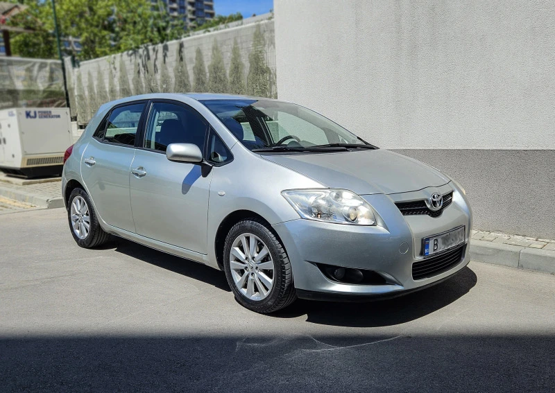 Toyota Auris Последна цена, снимка 3 - Автомобили и джипове - 46993145