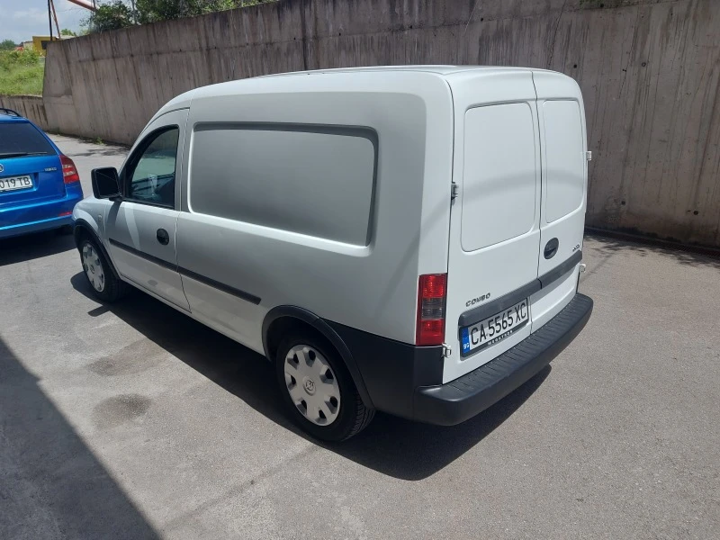 Opel Combo 1.6 CNG, снимка 5 - Автомобили и джипове - 46571356