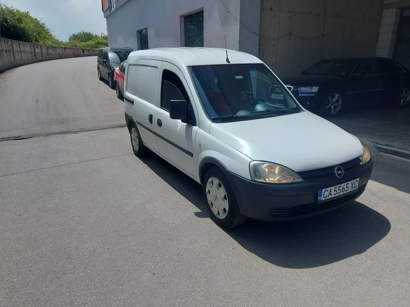 Opel Combo 1.6 CNG, снимка 3 - Автомобили и джипове - 46571356