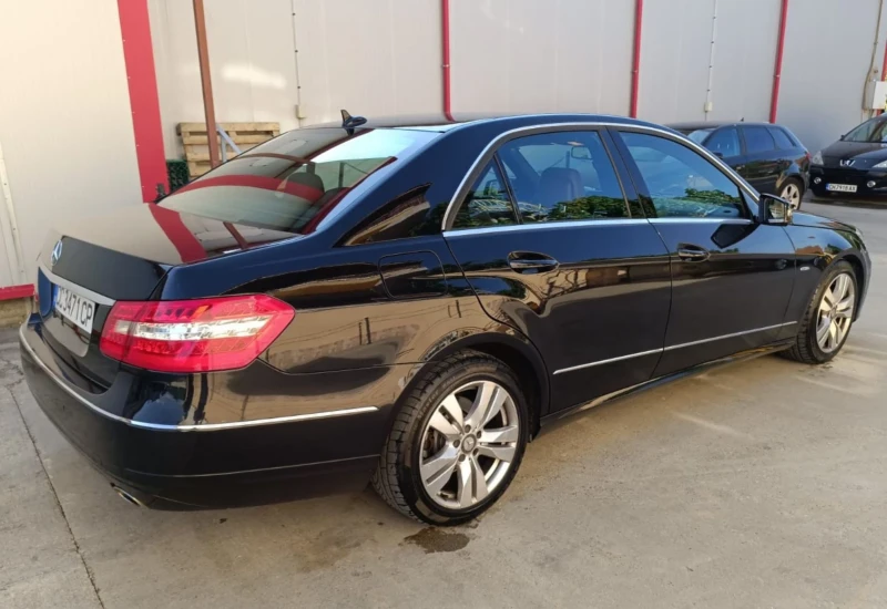 Mercedes-Benz E 350 Cdi, снимка 5 - Автомобили и джипове - 47005471