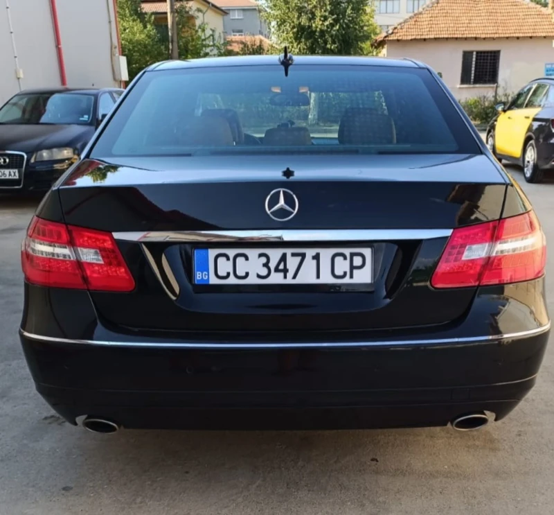 Mercedes-Benz E 350 Cdi, снимка 8 - Автомобили и джипове - 47005471