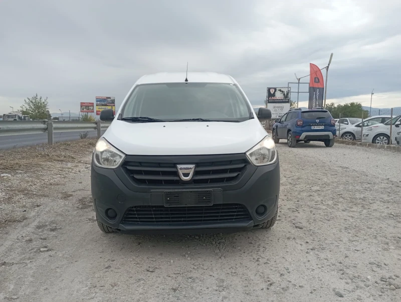 Dacia Dokker Навигация , снимка 2 - Автомобили и джипове - 47542275