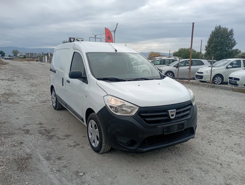 Dacia Dokker Навигация , снимка 1 - Автомобили и джипове - 47542275