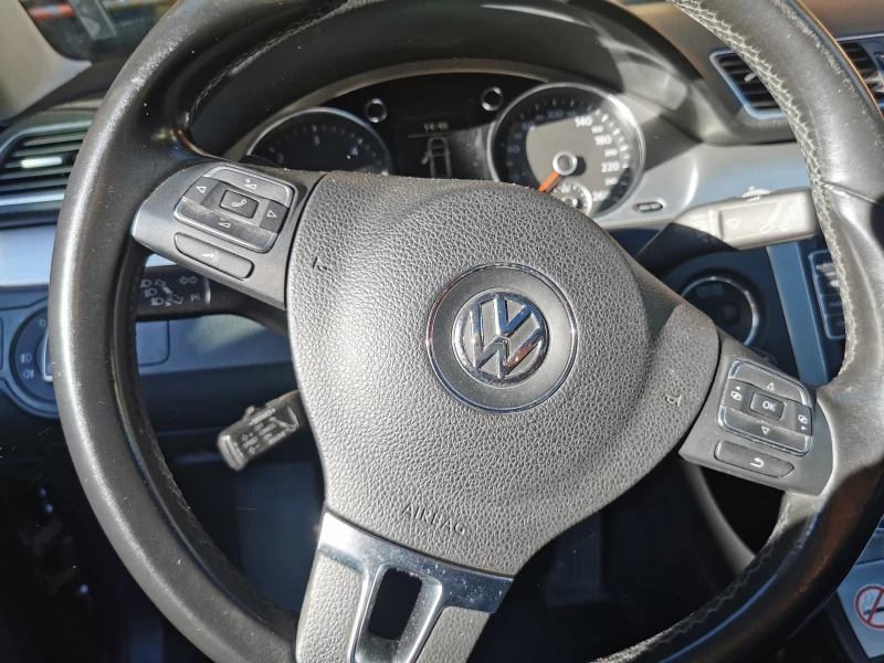 VW Passat 2 TDI, снимка 12 - Автомобили и джипове - 48284385