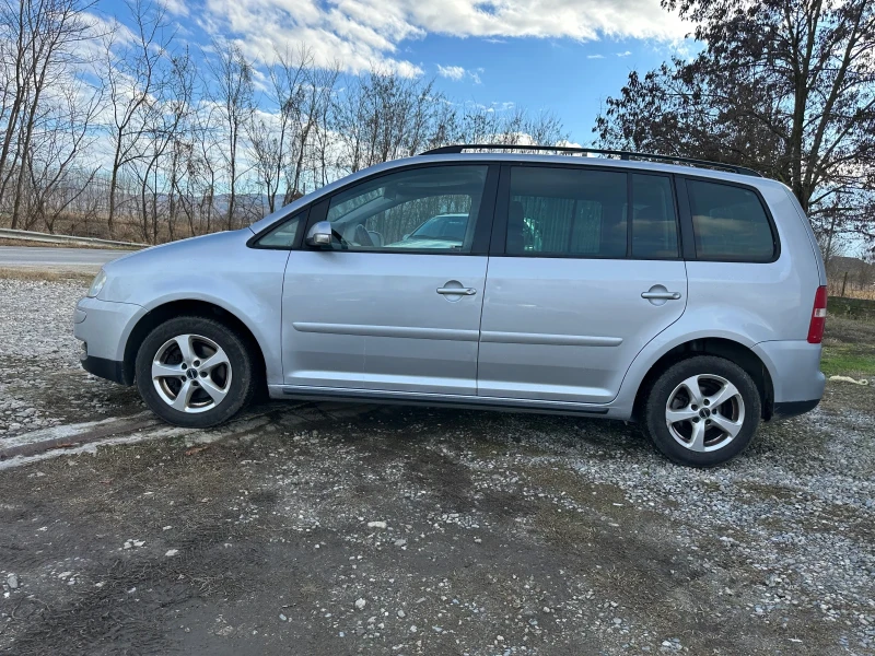 VW Touran 1.9TDI 6скорости, снимка 3 - Автомобили и джипове - 48325865