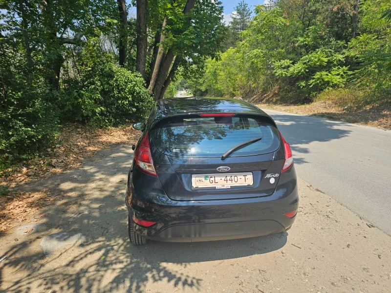 Ford Fiesta 1.5 tdci 95hp, снимка 6 - Автомобили и джипове - 52078900