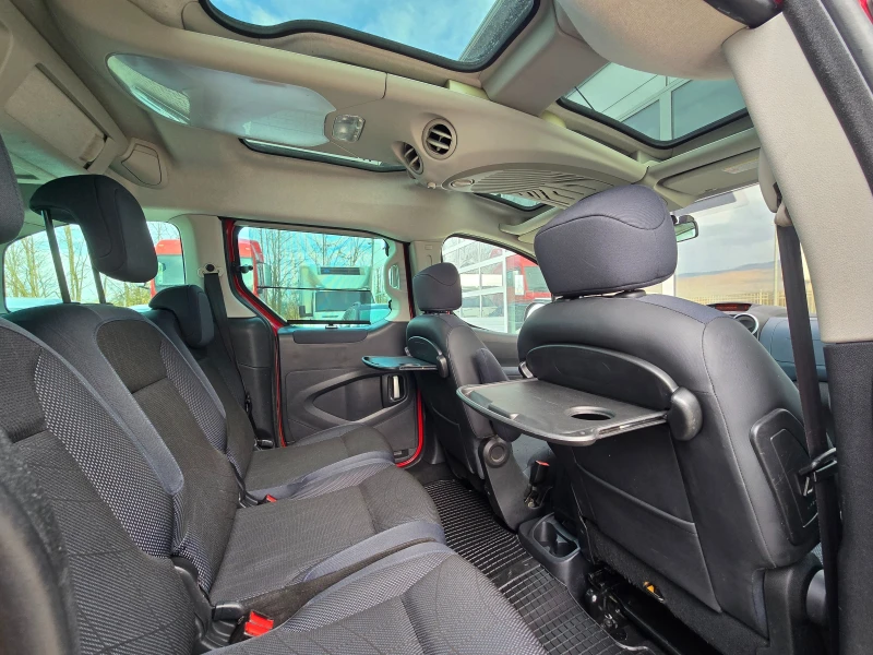 Peugeot Partner Теpee Family!!Германия!!Сервизна книжка!! , снимка 15 - Автомобили и джипове - 52543905