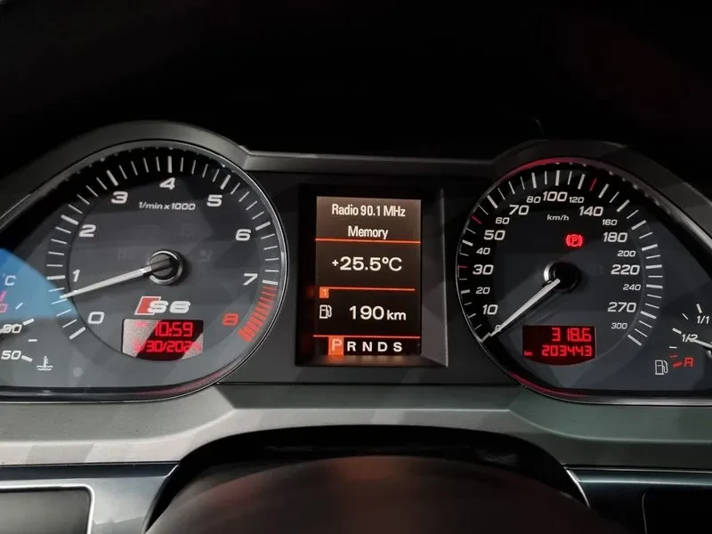 Audi S6 5.2 FSI Quattro, снимка 8 - Автомобили и джипове - 54200876