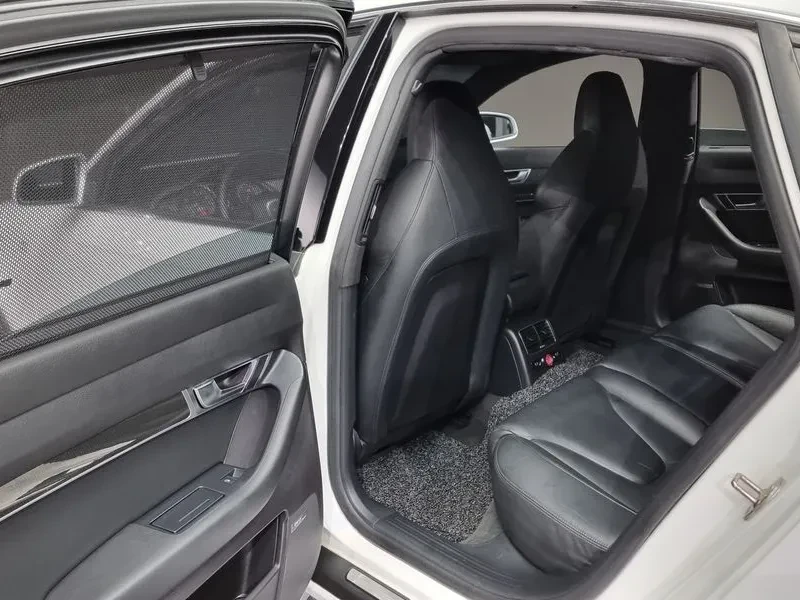 Audi S6 5.2 FSI Quattro, снимка 17 - Автомобили и джипове - 54200876