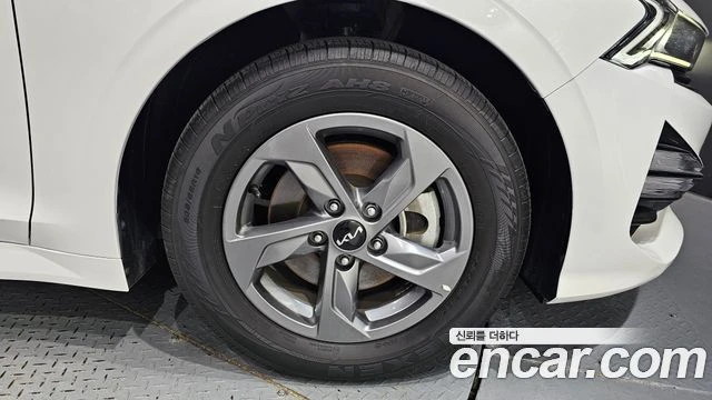 Kia K5, снимка 5 - Автомобили и джипове - 56089274