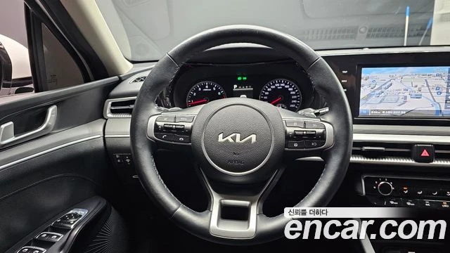 Kia K5, снимка 12 - Автомобили и джипове - 56089274