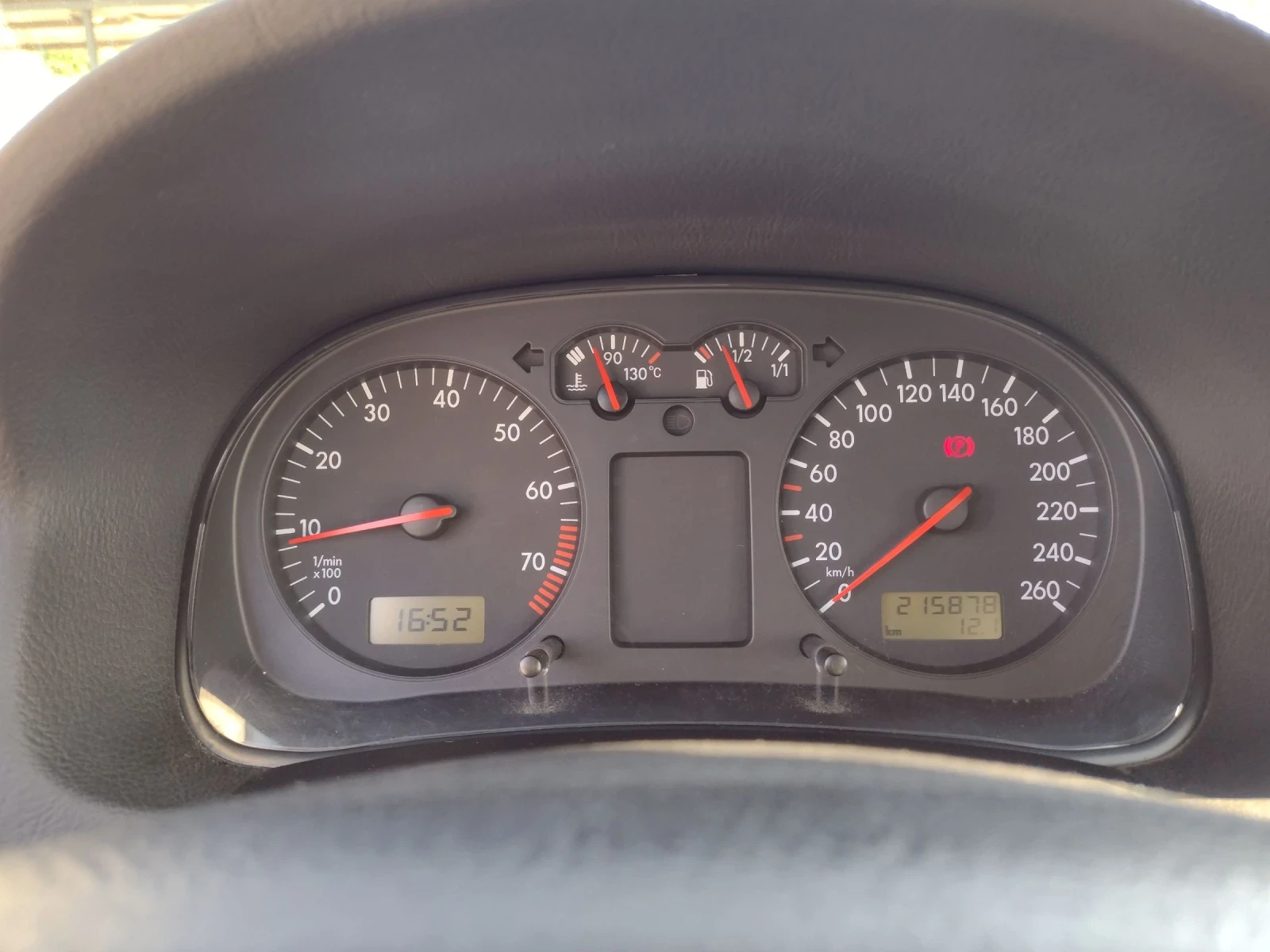 VW Golf 1.6 SR AKL - изображение 8