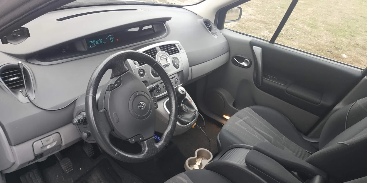 Renault Scenic  - изображение 5
