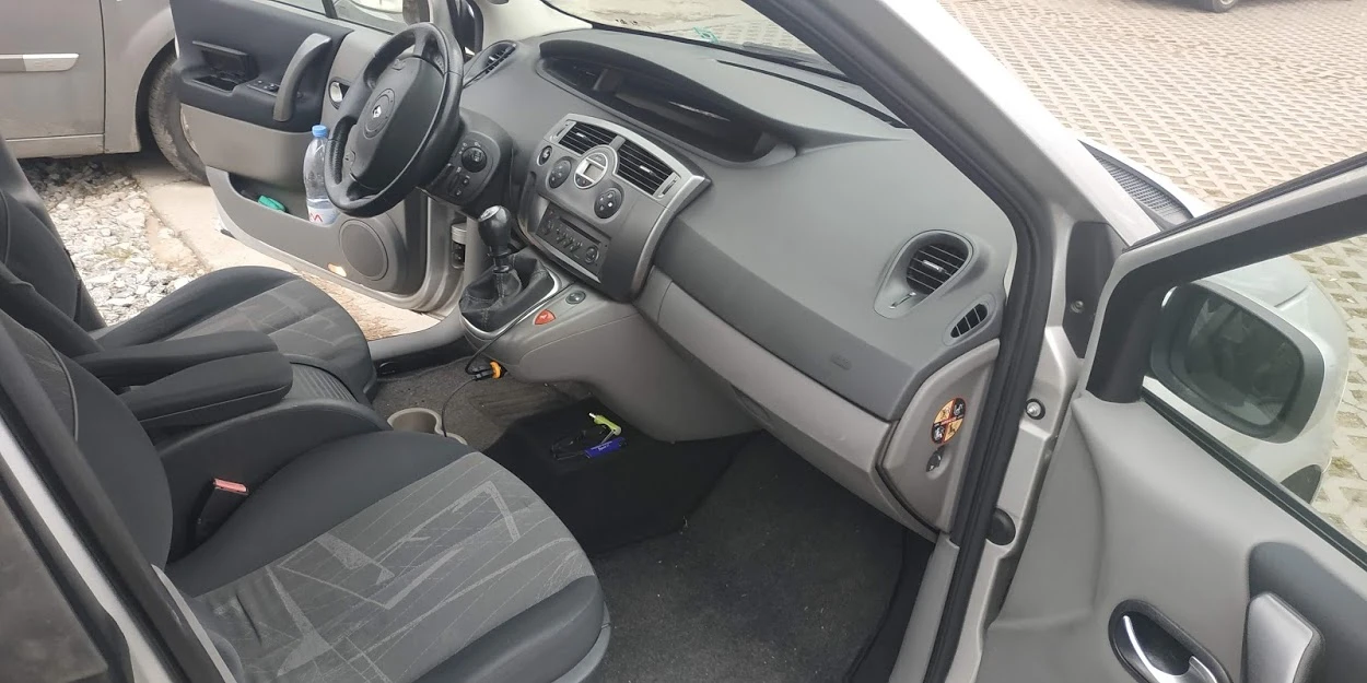 Renault Scenic  - изображение 8