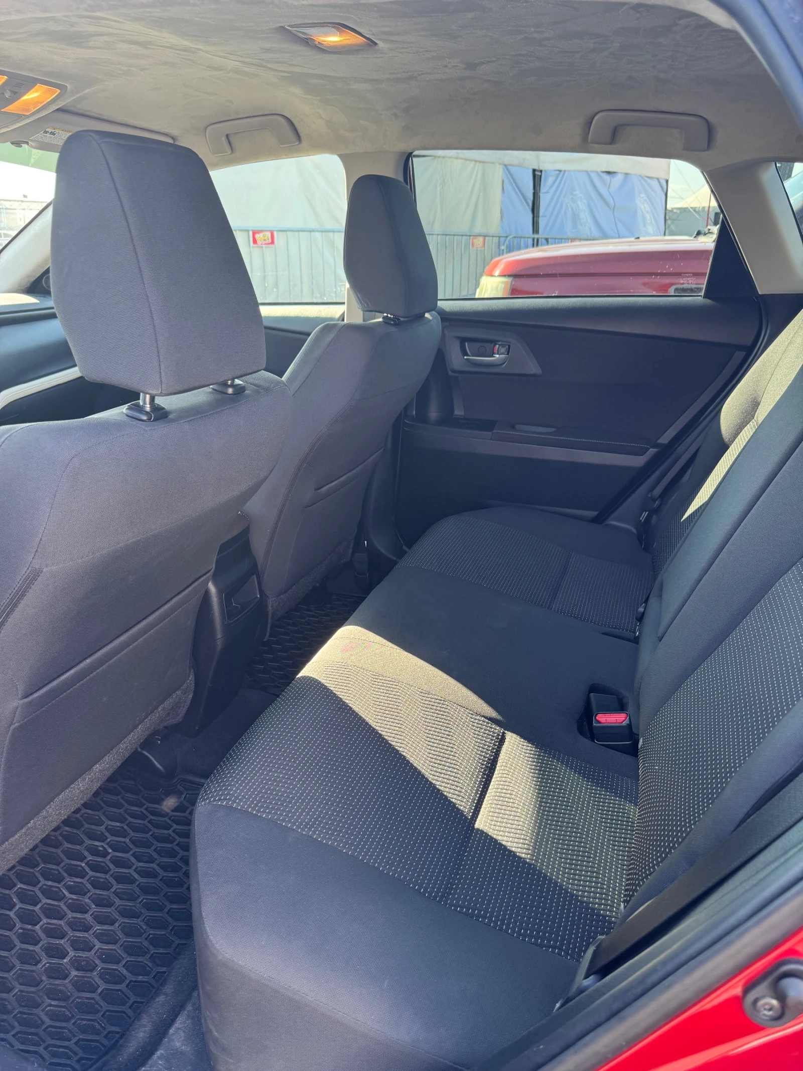 Toyota Auris 1.8 IM - изображение 9