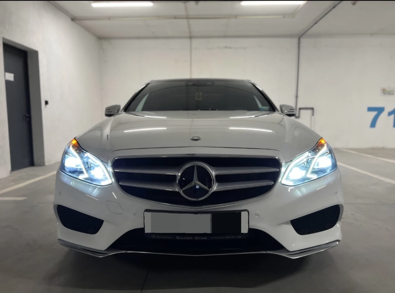 Mercedes-Benz E 400 4MATIC V6 BITURBO - изображение 6