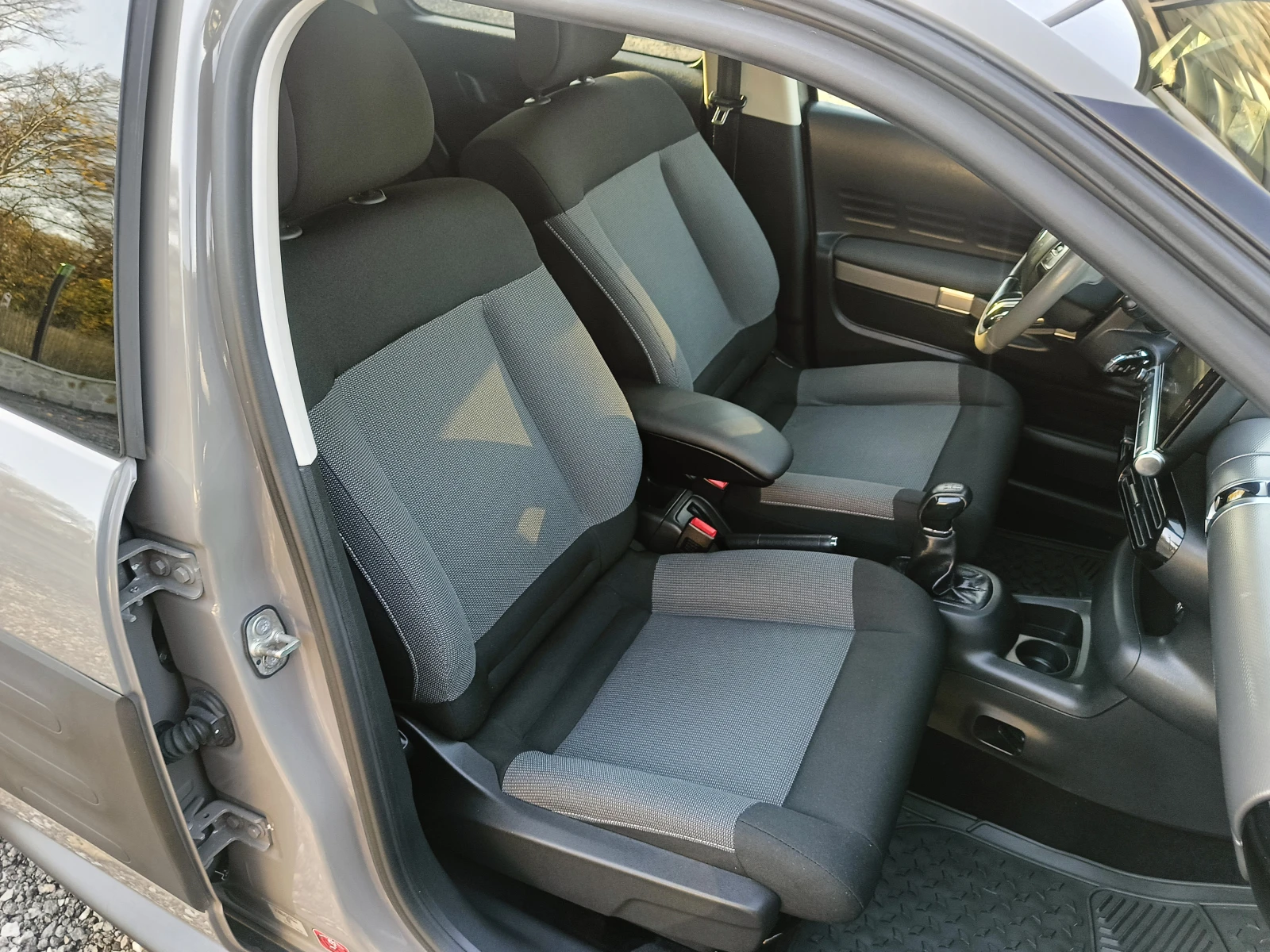 Citroen C4 Cactus 1.6Blue E-HDi - изображение 8