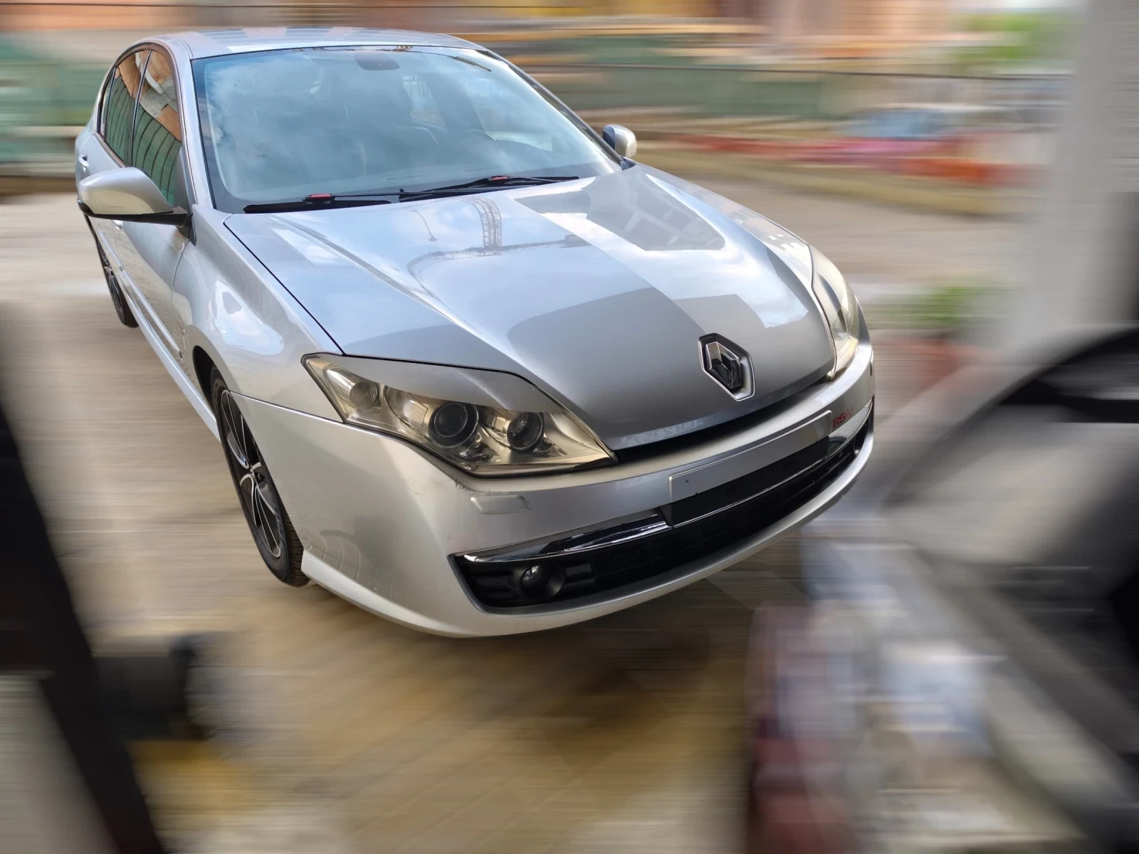 Renault Laguna 2.0 140 ps