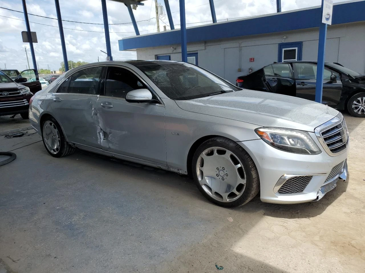 Mercedes-Benz S 600 V12 - изображение 4